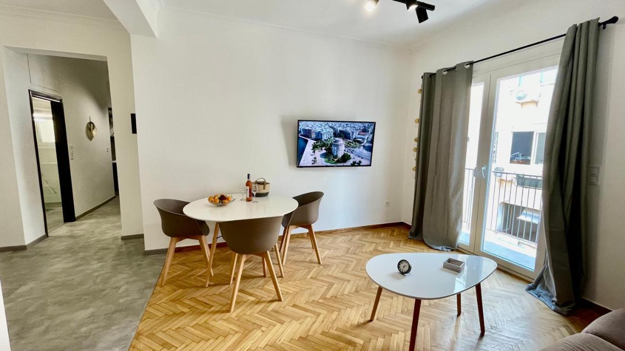 Gorgeous Renovated Apt. Close To Metro And Cultural Sites! Athens Luaran gambar