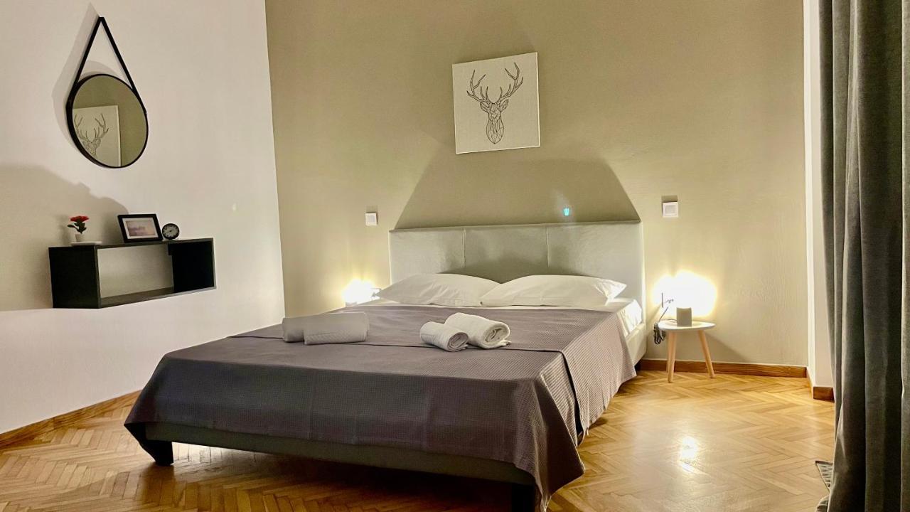 Gorgeous Renovated Apt. Close To Metro And Cultural Sites! Athens Luaran gambar